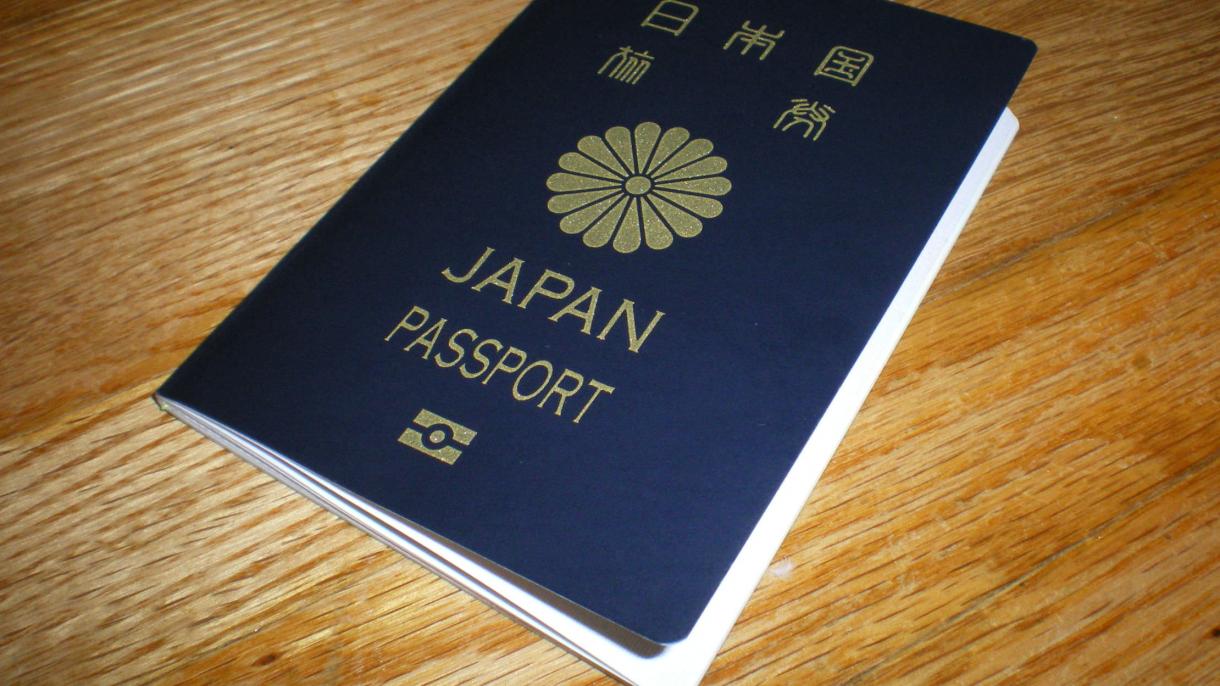 Dön’yanıñ iñ köçle pasportı Yaponiyäneke