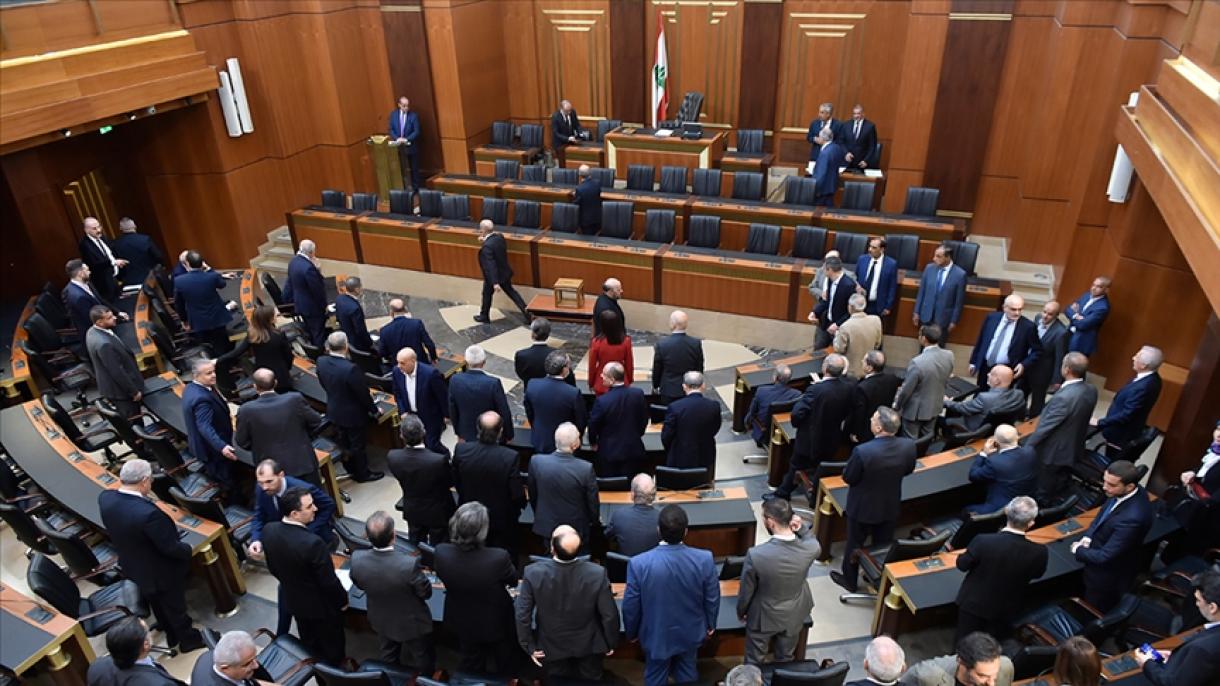 بی‌‌نتیجه ماندن دهمین نشست پارلمان لبنان برای انتخاب رئیس جمهور