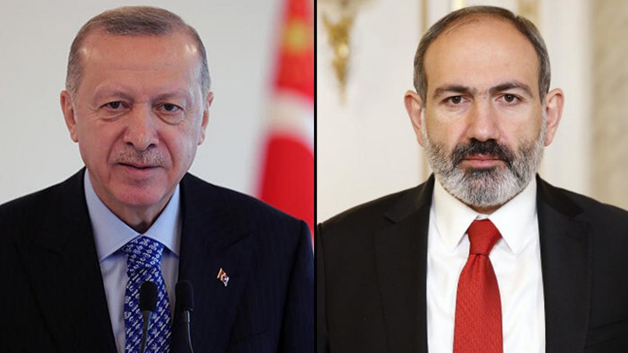 ترک صدر کی  آرمینی وزیر اعظم سے ٹیلی فون پر  بات چیت