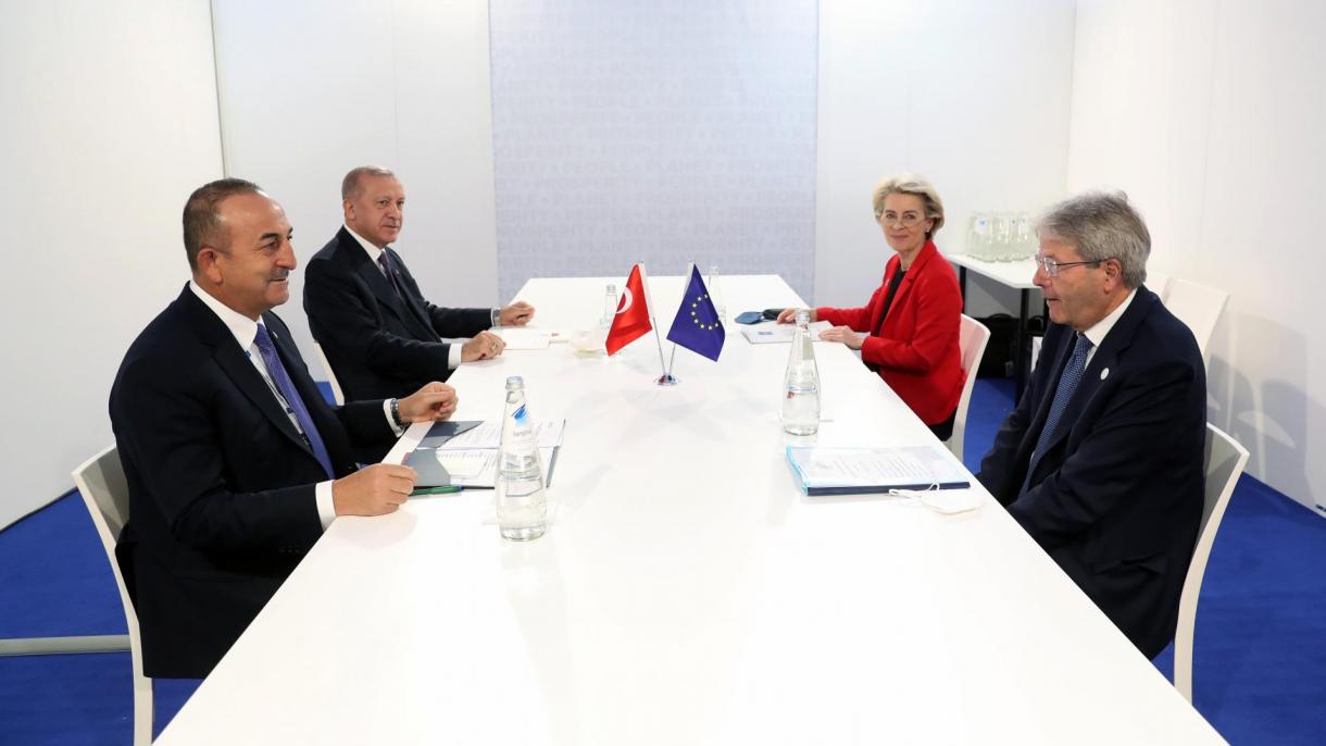 Erdogan inició las conversaciones bilaterales en la Cumbre de Líderes del G20