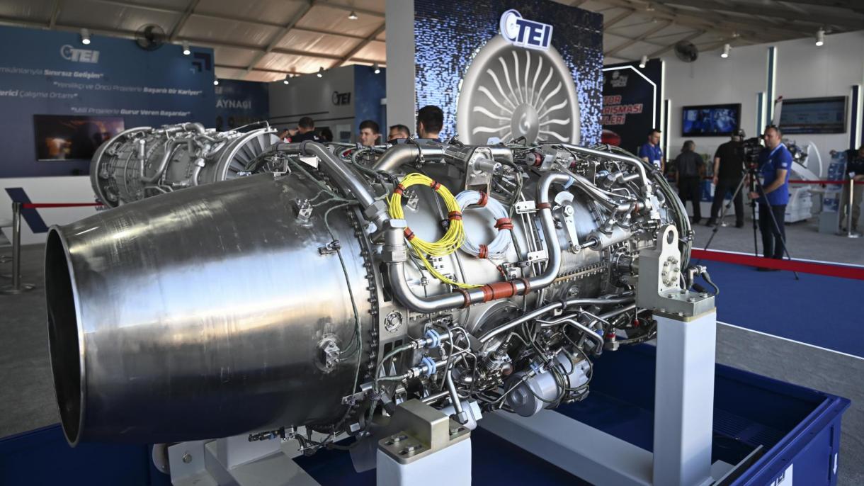 Türkiyənin ilk milli turbofan təyyarə mühərriki TEKNOFEST-də sərgilənir