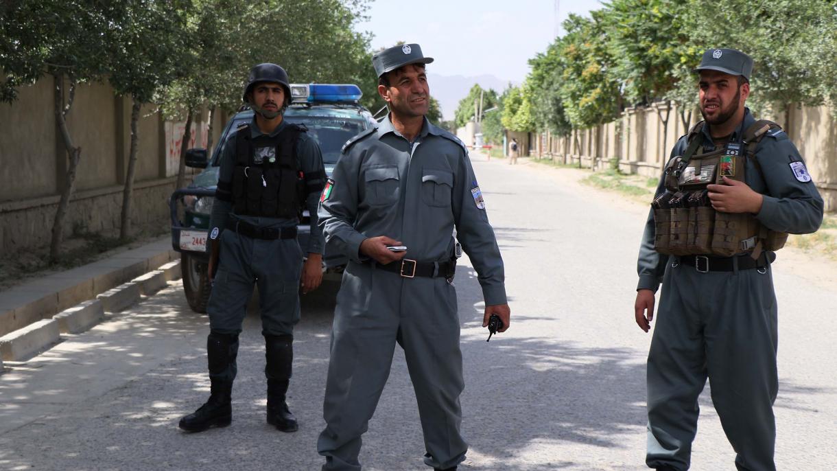 Bentrokan Senjata Dengan Taliban Empat Polisi Afghanistan Tewas