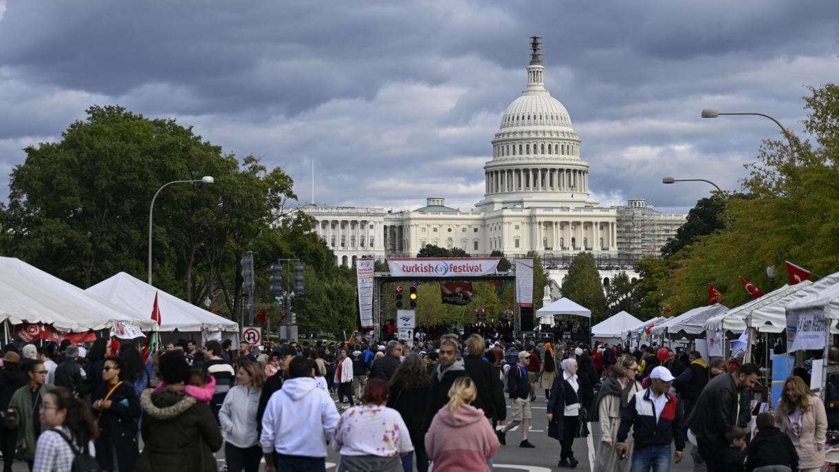 美国首都华盛顿举办的土耳其传统节备受热捧