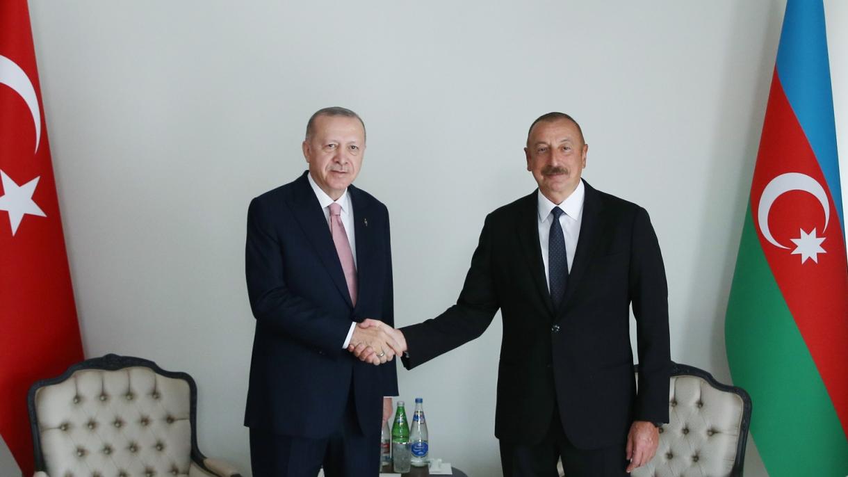 Алиев Эрдоганды Республика майрамынан улам куттуктады