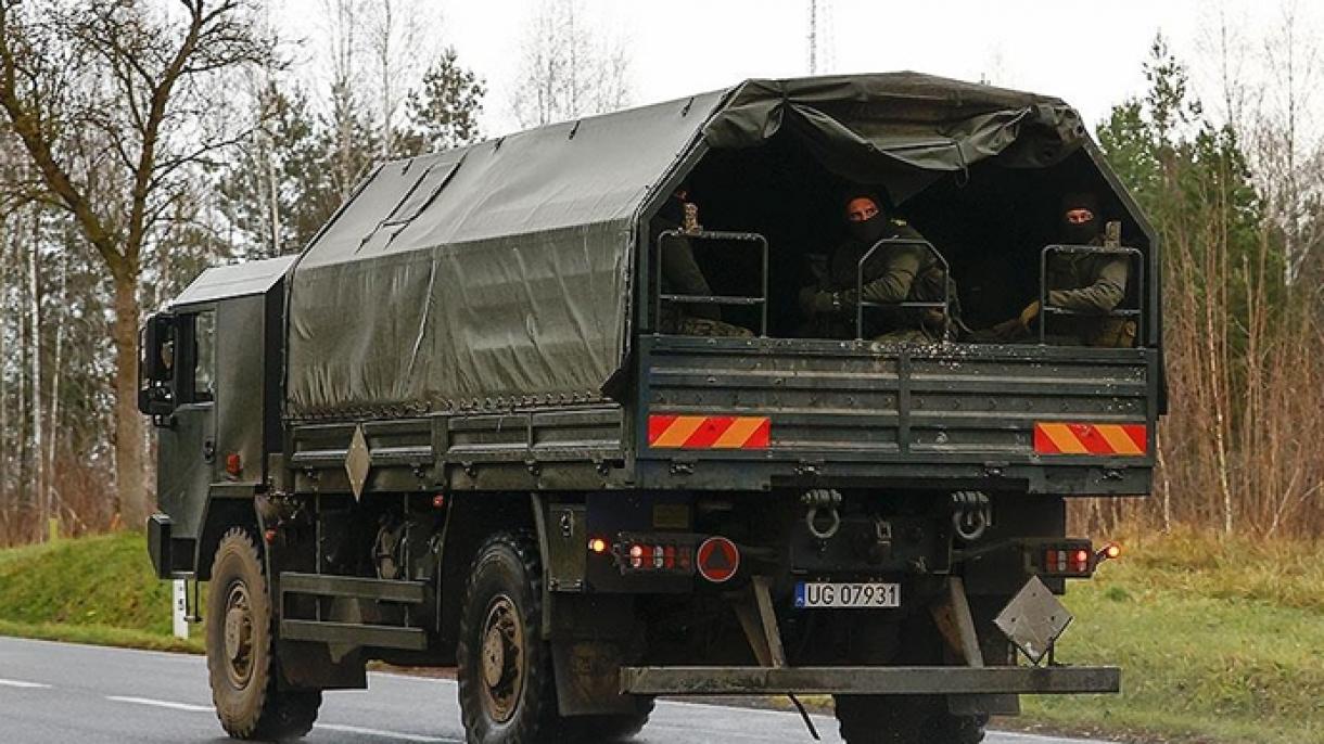 La Polonia decide di aumentare il numero di truppe al confine con la Bielorussia
