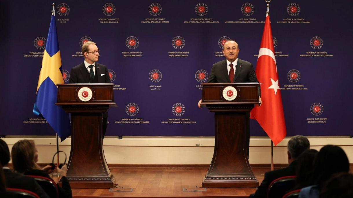 Çavuşoğlu: Svezia ancora un centro di attrazione dei terroristi