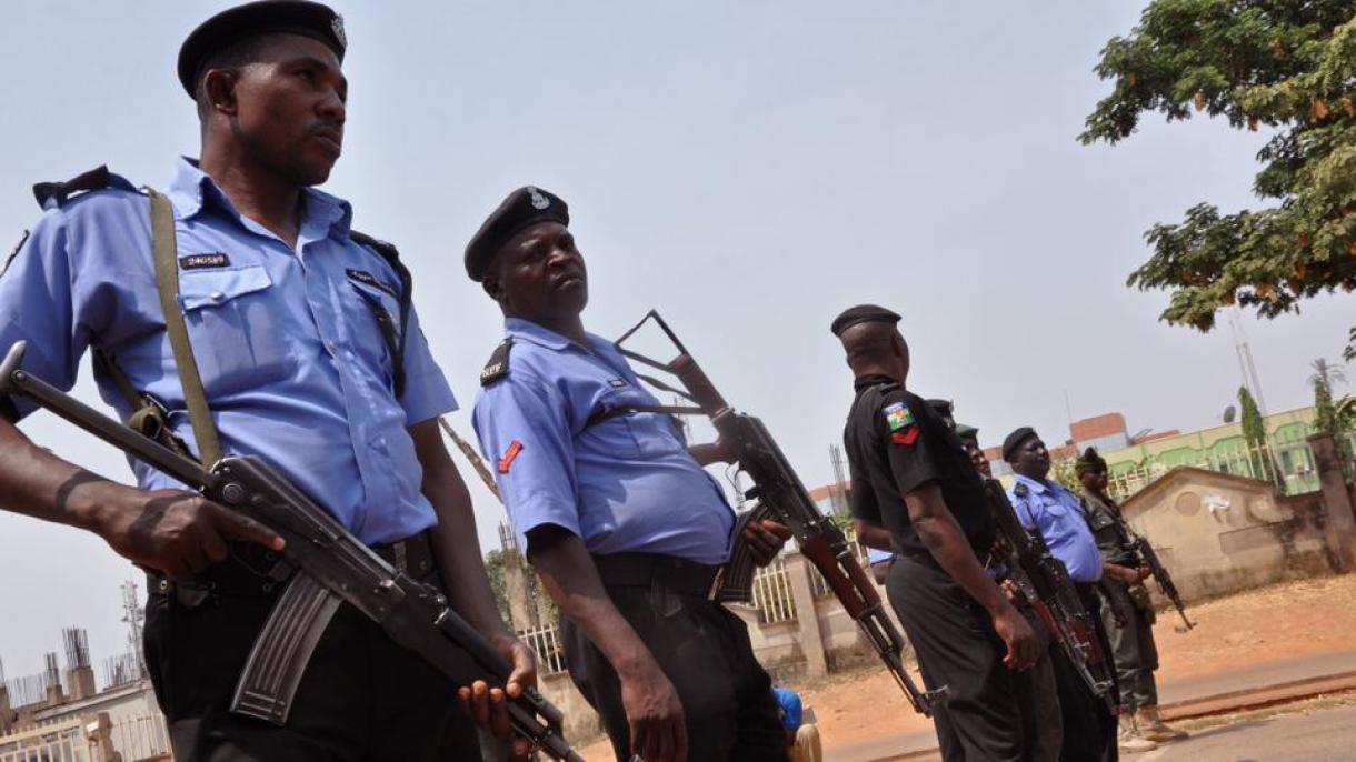 Nigeriyada, terror tashkiloti Boko Haram 94 nafar qiz talabani olib qochdi.