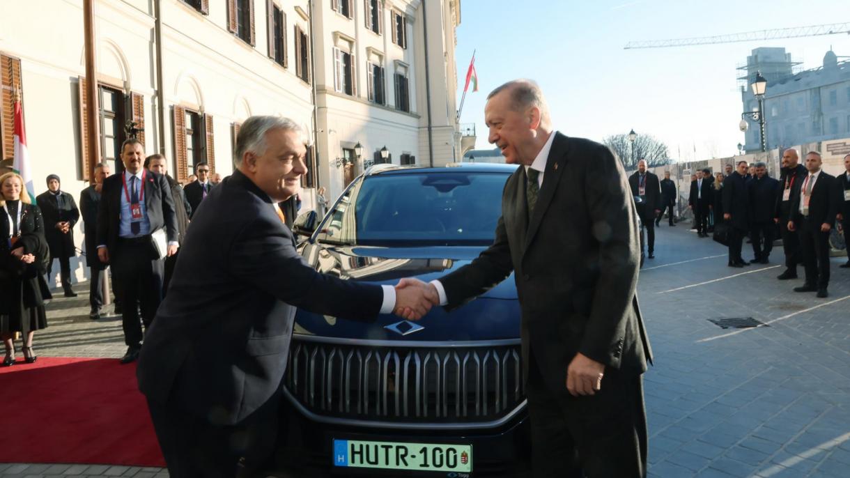 Orbán para Erdogan: "Um bom negócio. Recebi 435 cavalos de potência por 1 cavalo de potência"