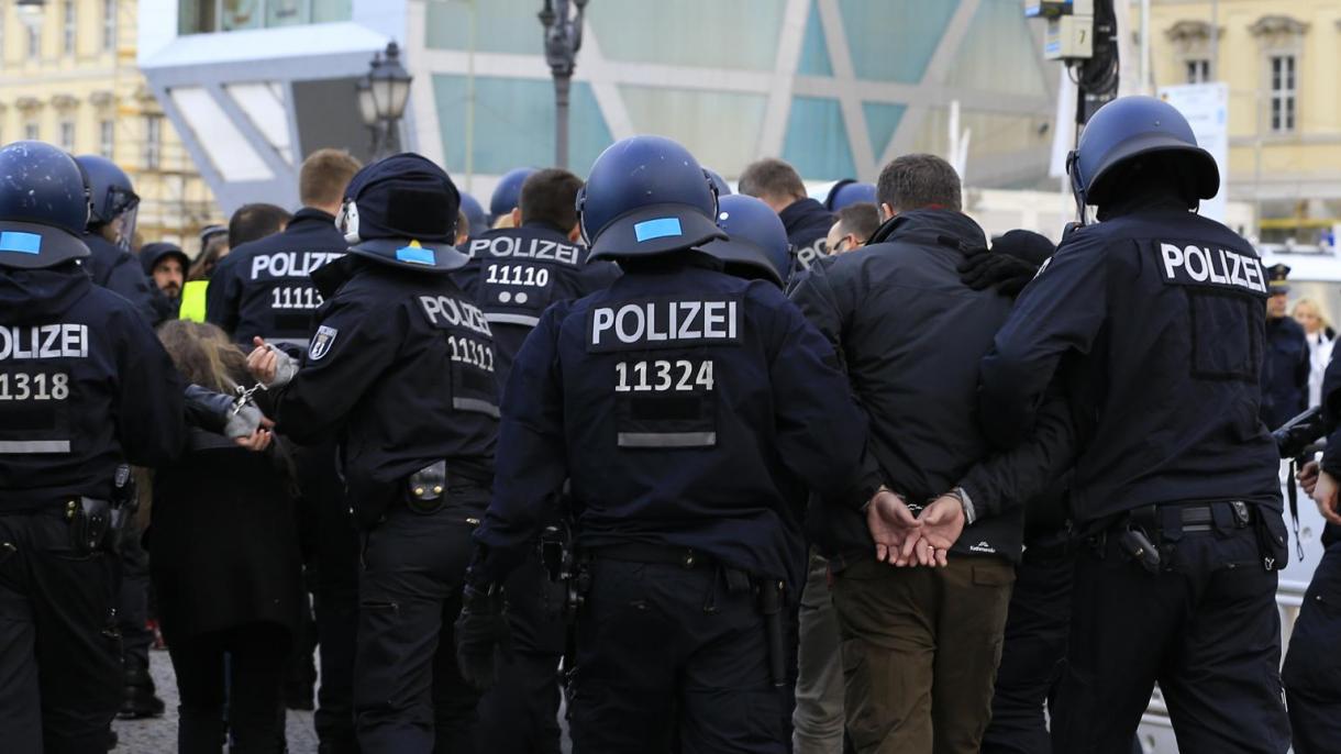Németországban nőtt a politikai bűncselekmények száma