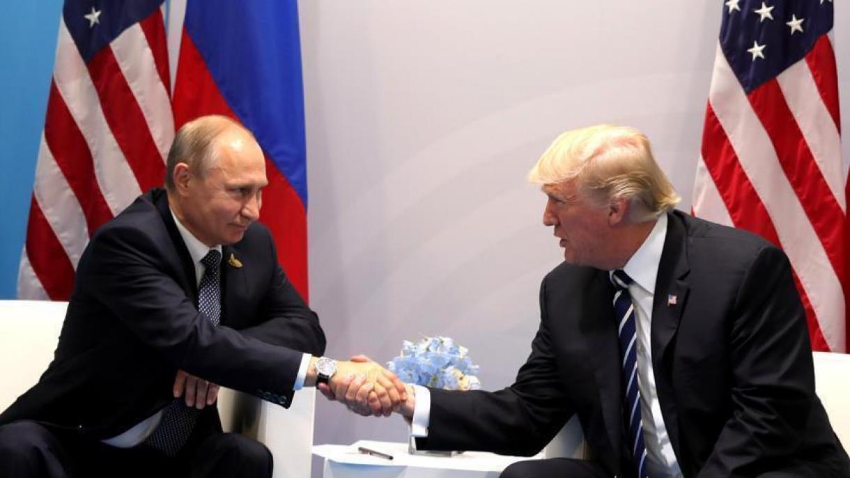 Тръмп се готви за срещата си с Путин...