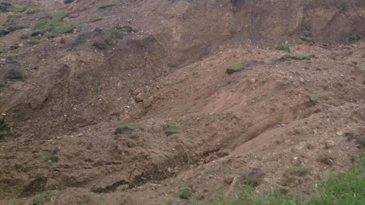 Deslizamento de terras causa a morte de 7 pessoas da mesma família no México