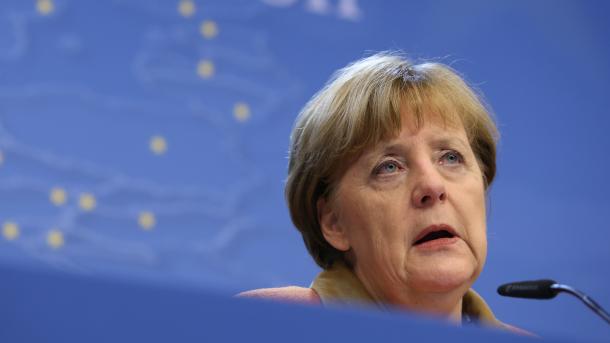 Angela Merkel se opone al bloqueo de la ruta de los inmigrantes
