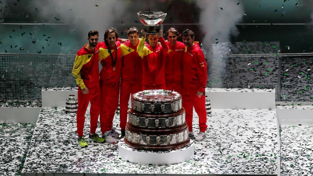 España se impone a Canadá y conquista la Copa Davis