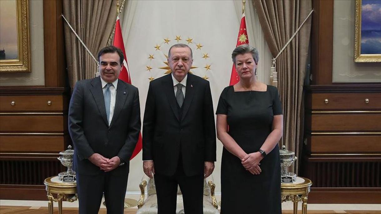 El presidente Erdogan recibe a los nuevos miembros de la Comisión Europea