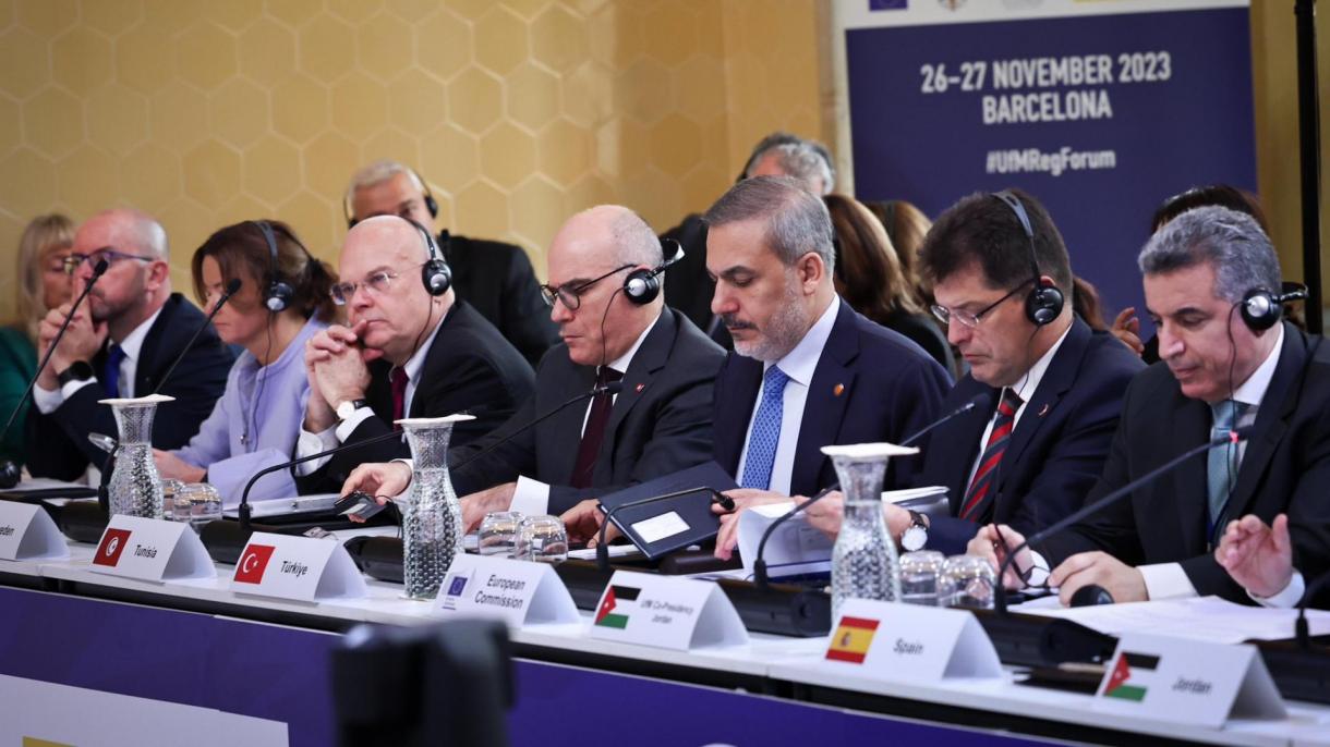 ترک وزیر خارجہ کی بارسیلونا میں غزہ  کے ایجنڈے پر ایک فورم میں شرکت