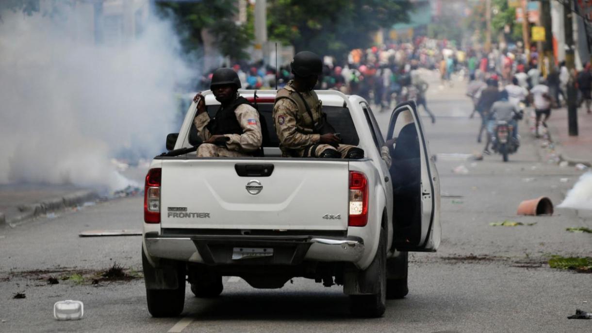 Най-малко 6 убити в антиправителственните протести в Хаити