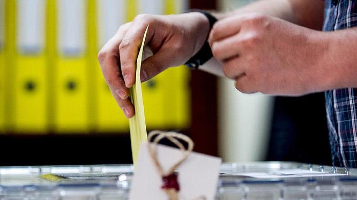 国外土耳其侨民公投参加率达记录水平