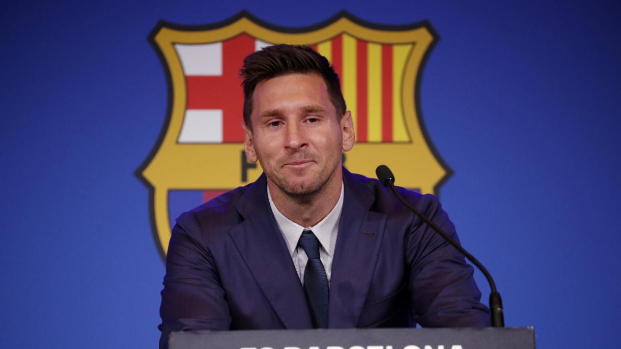Messi rumbo a París tras llegar a un acuerdo con el equipo francés PSG