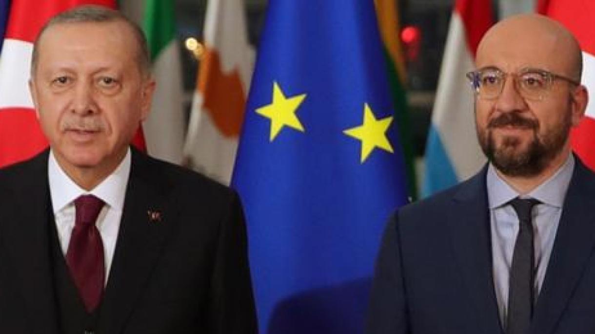 Erdogan fala com o Presidente do Conselho Europeu sobre as relações Turquia-UE