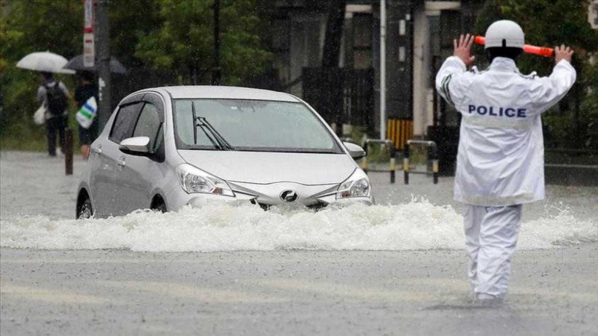 日本气象厅向多地发布山体滑坡警告