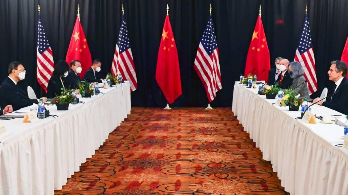 Chegam ao fim as tensas negociações entre os EUA e a China no Alasca