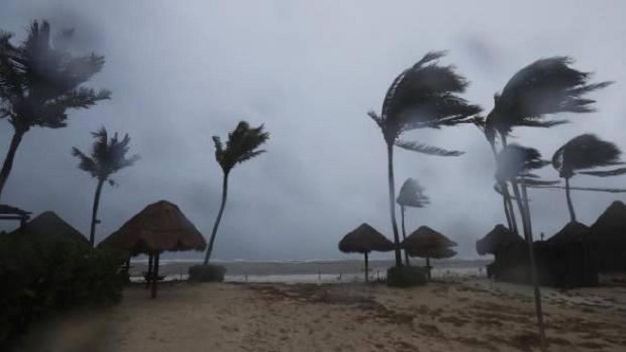 热带风暴帕梅拉侵袭墨西哥