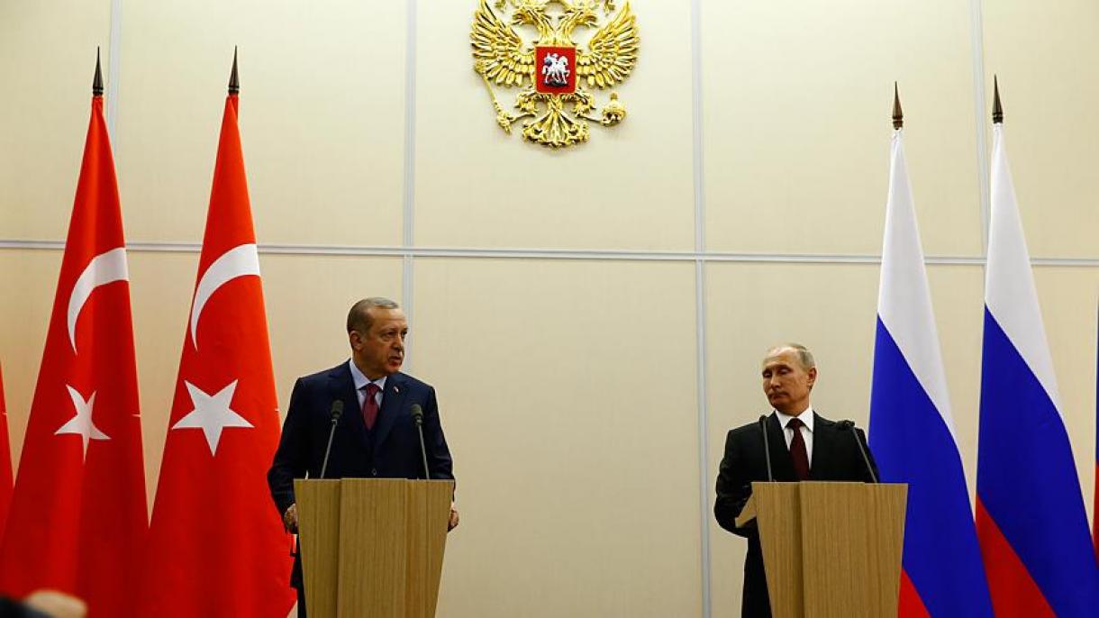 Erdogan efectúa una visita laboral hoy a Rusia