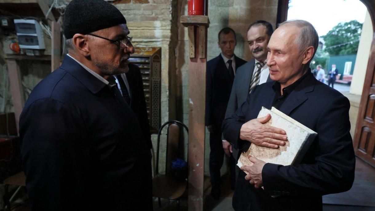 Putin: "Russiýada Gurhana hormatsyzlyk etmek jenaýatdyr" diýdi
