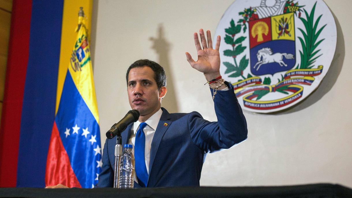 Oposición venezolana aprueba la continuidad de Juan Guaidó como ‘presidente interino’