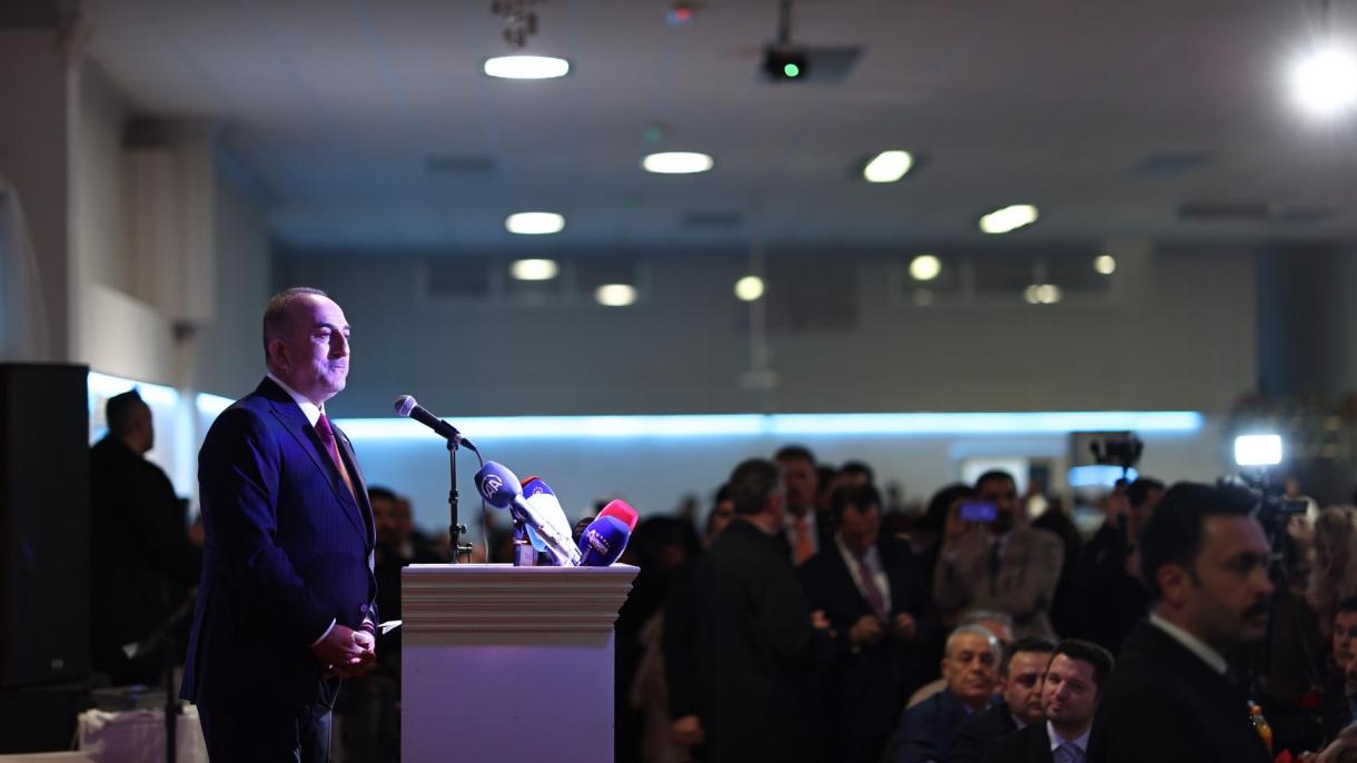 Mövlud Çavuşoğlu Vyanada təşkil edilən iftar proqramında çıxış edib