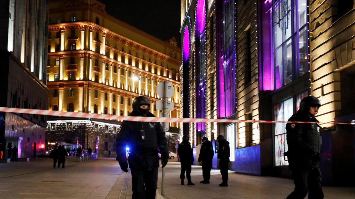 حمله مسلحانه به سالن کنسرت در مسکو تعدادی کشته و زخمی بر جای گذاشت
