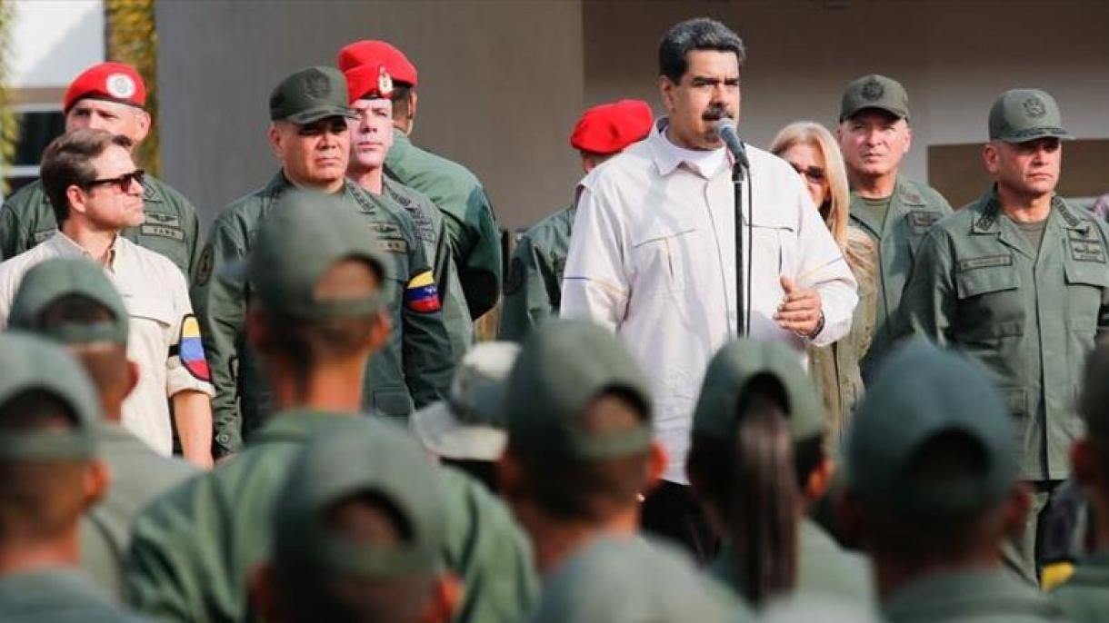 Maduro comemorou os 198 anos da Batalha de Carabobo com um apelo ao reforço do Exército