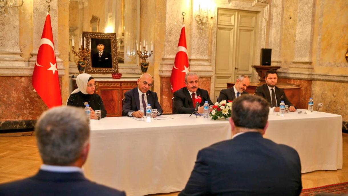 杉托普在维也纳接见土耳其社会代表