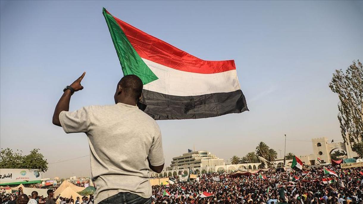 مشارکت مردم سودان در تظاهرات میلیونی خارطوم