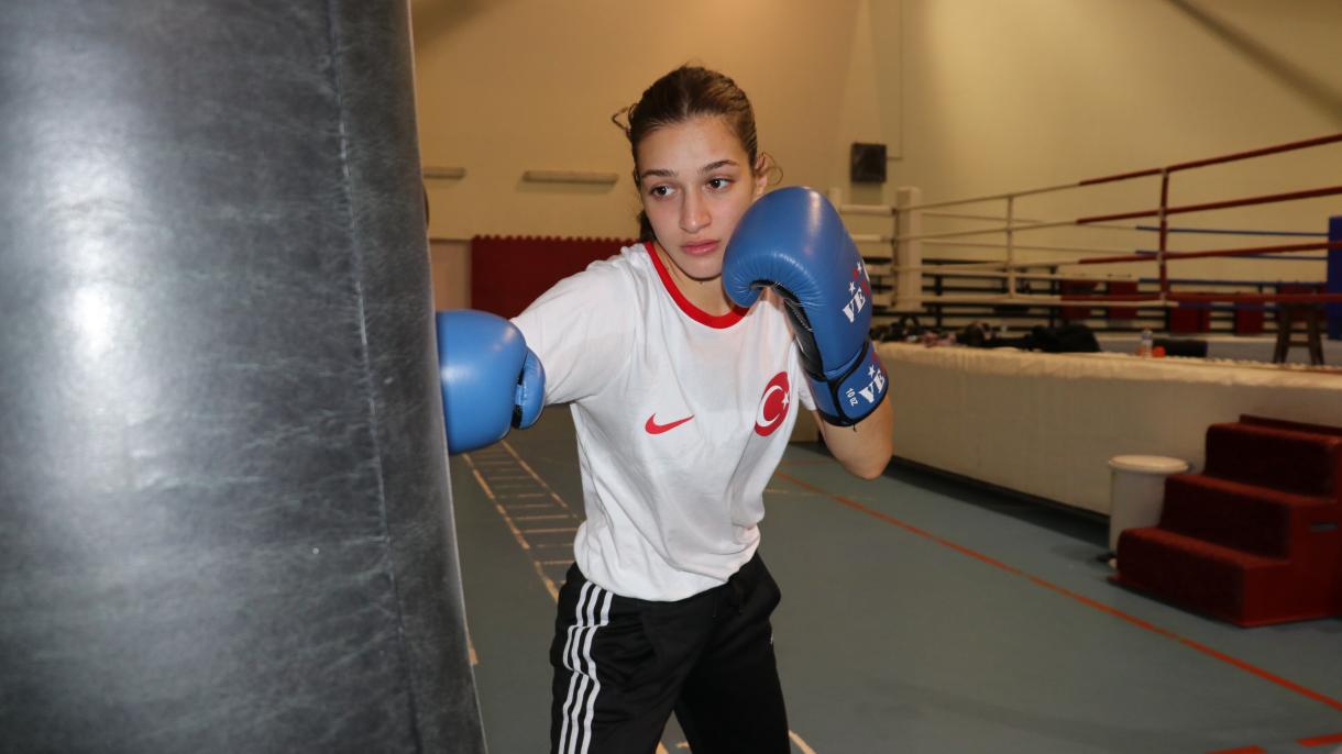 Jahon boks chempionatida turk milliy sportchi kumush medal sohibi bo’ldi