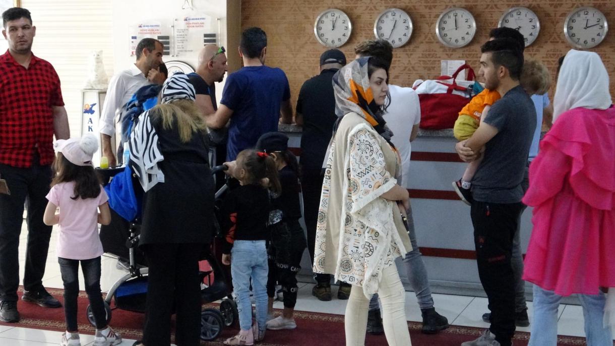 иранлиқ сайаһәтчиләр ванға сәл болуп ақти