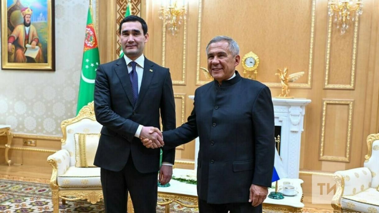 Tatarystan Respublikasynyň Prezidenti Rustam Minnihanow Türkmenistanda Saparda Boldy