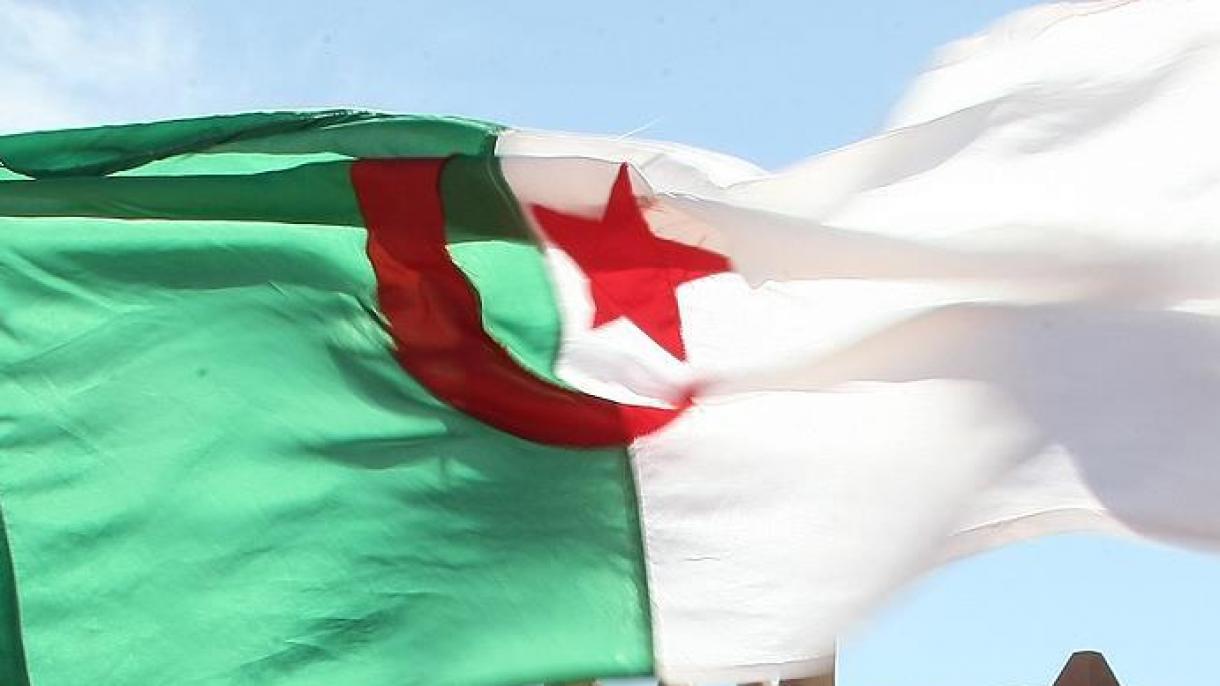 Argelia conmemora las víctimas de las masacres cometidas en el país por Francia