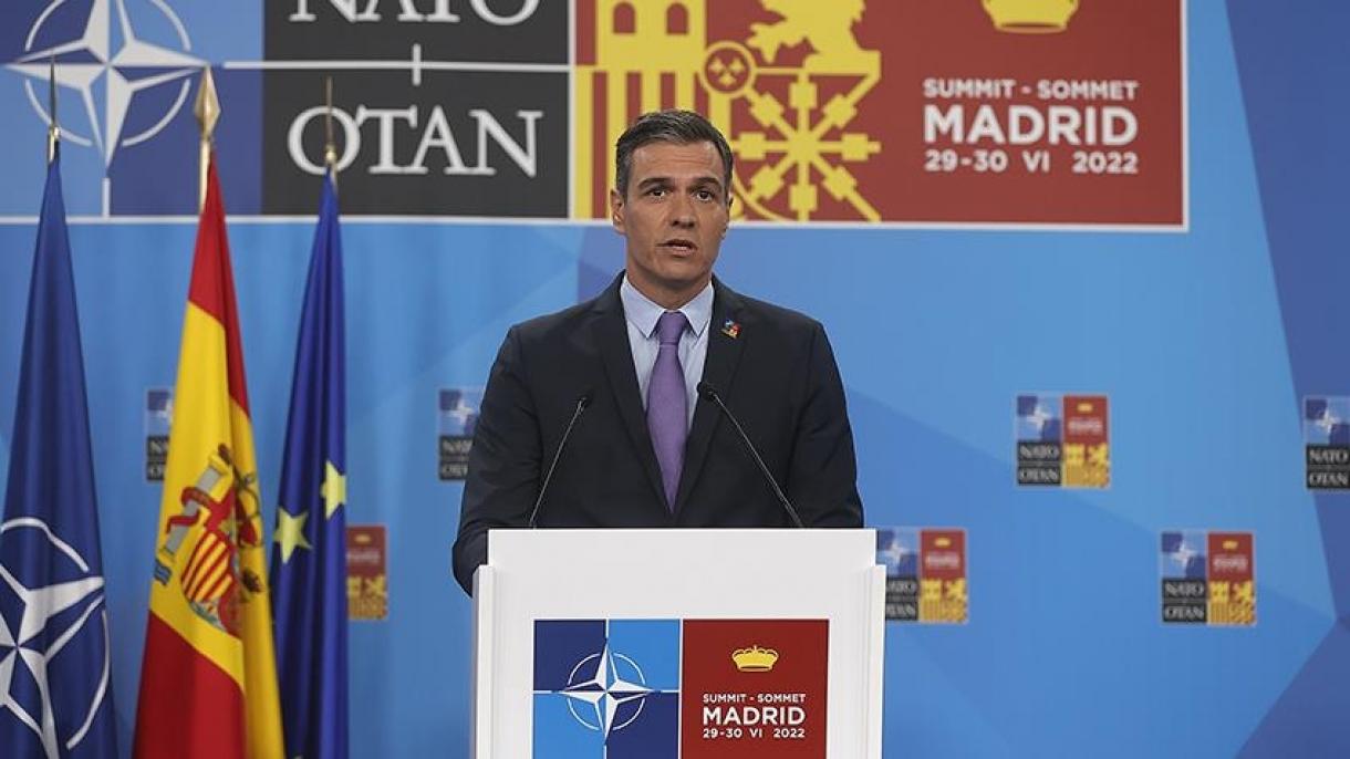 Sánchez: "Lo único que falta es la invasión de los zombis"