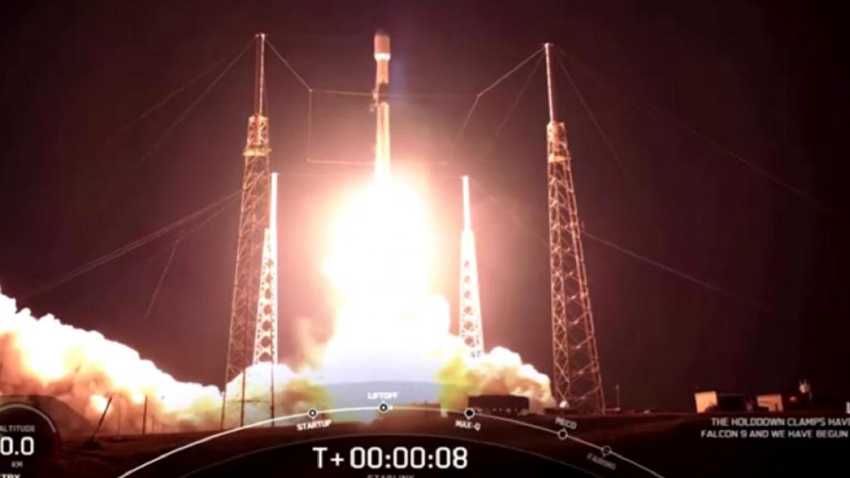 SpaceX又向太空发射60颗互联网卫星
