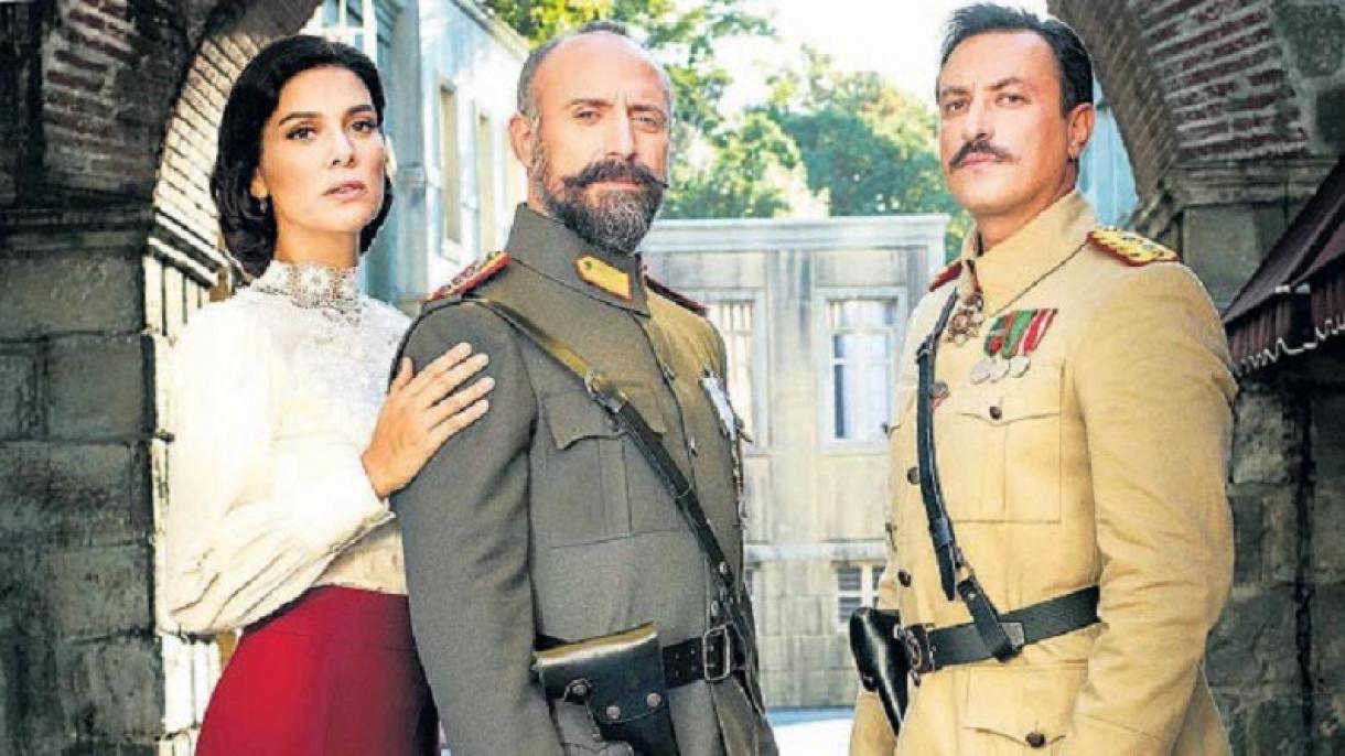 La nueva telenovela de Halit Ergenç y Bergüzar Korel “Tu Eres Mi Patria” TRT Español