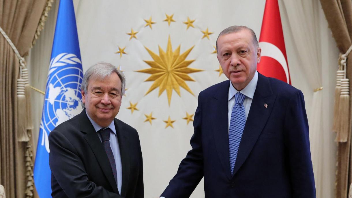 Erdoğan köztársasági elnök telefonon beszélt Antonio Guterres az ENSZ főtitkárával