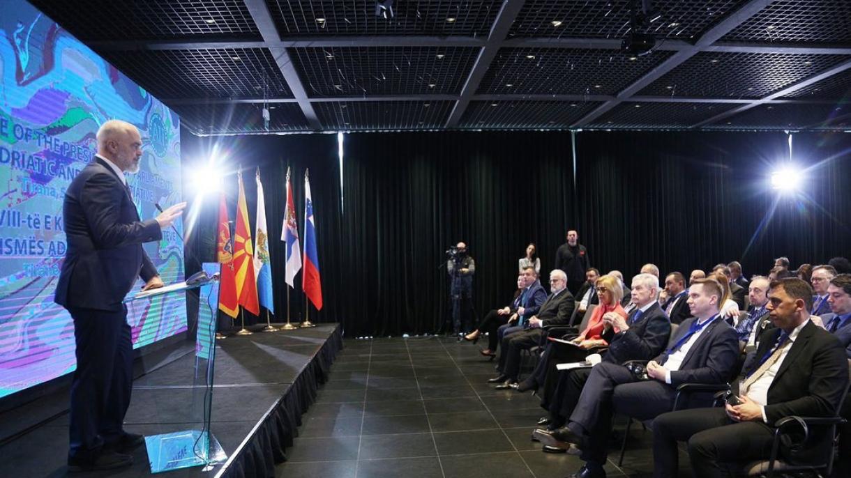 Adriyatik-İyon Girişimi Parlamento Başkanları 18.Konferansı_Edi Rama3.jpg