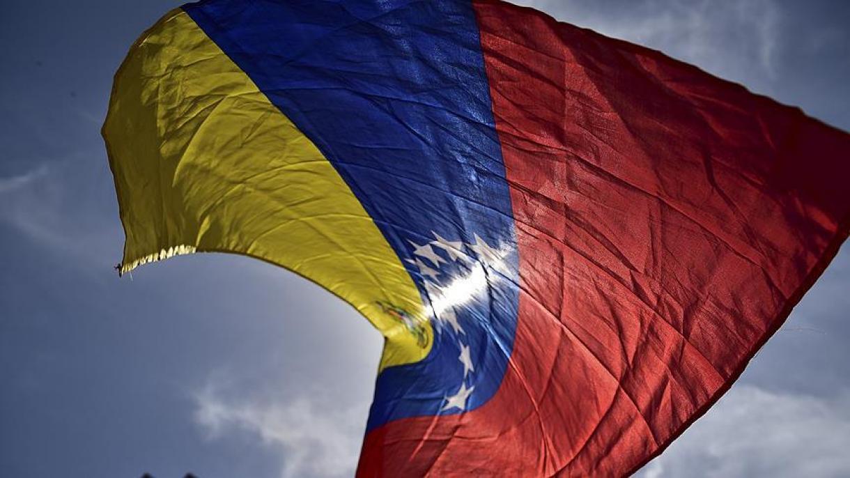 وینزویلا نے برازیل کے سفیر اور کینیڈا کے چارج ڈی افیئر  کو ملک بدر کردیا