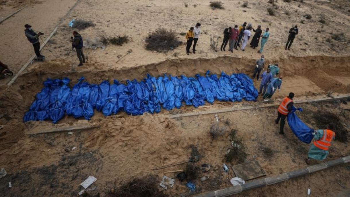 پیکرهای صد فلسطینی در یک گور جمعی دفن شد