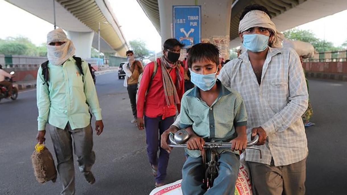Índia supera a marca de 11 mil casos diários de coronavírus pelo terceiro dia consecutivo