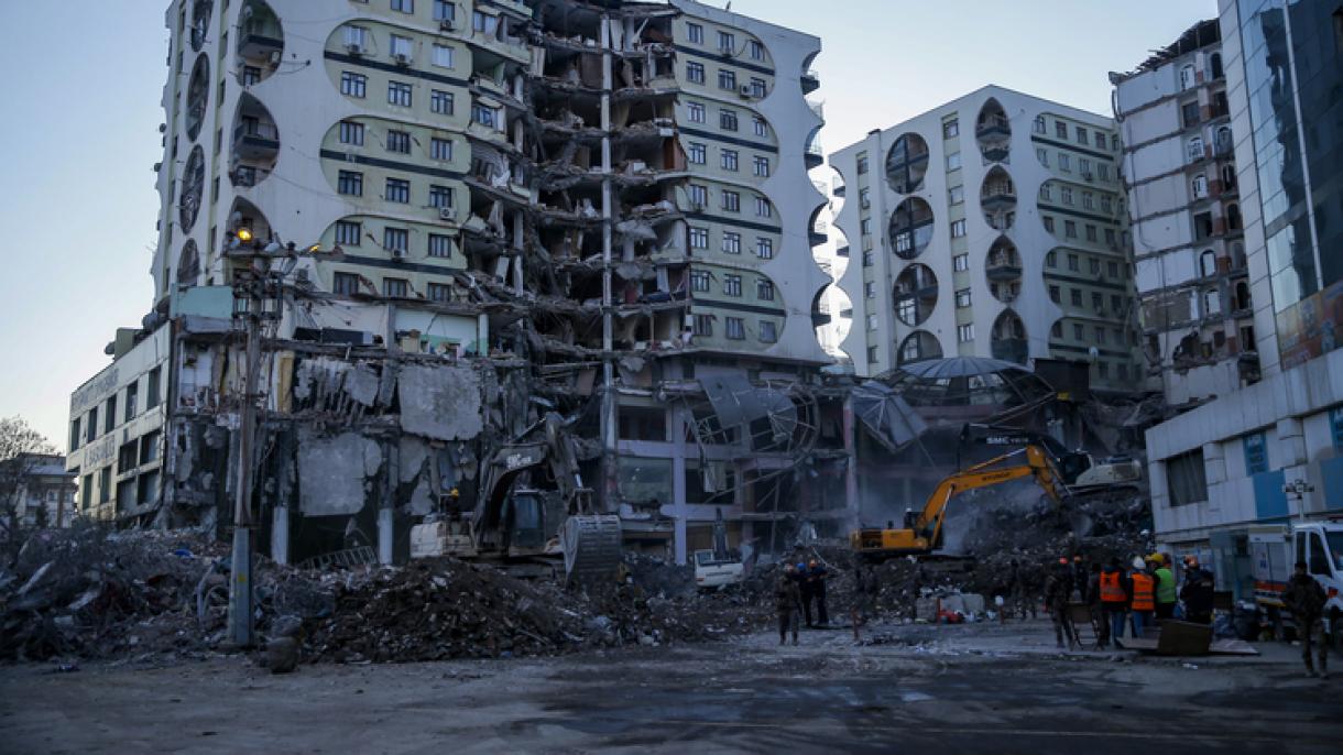 土耳其大地震遇难者人数升至38044人