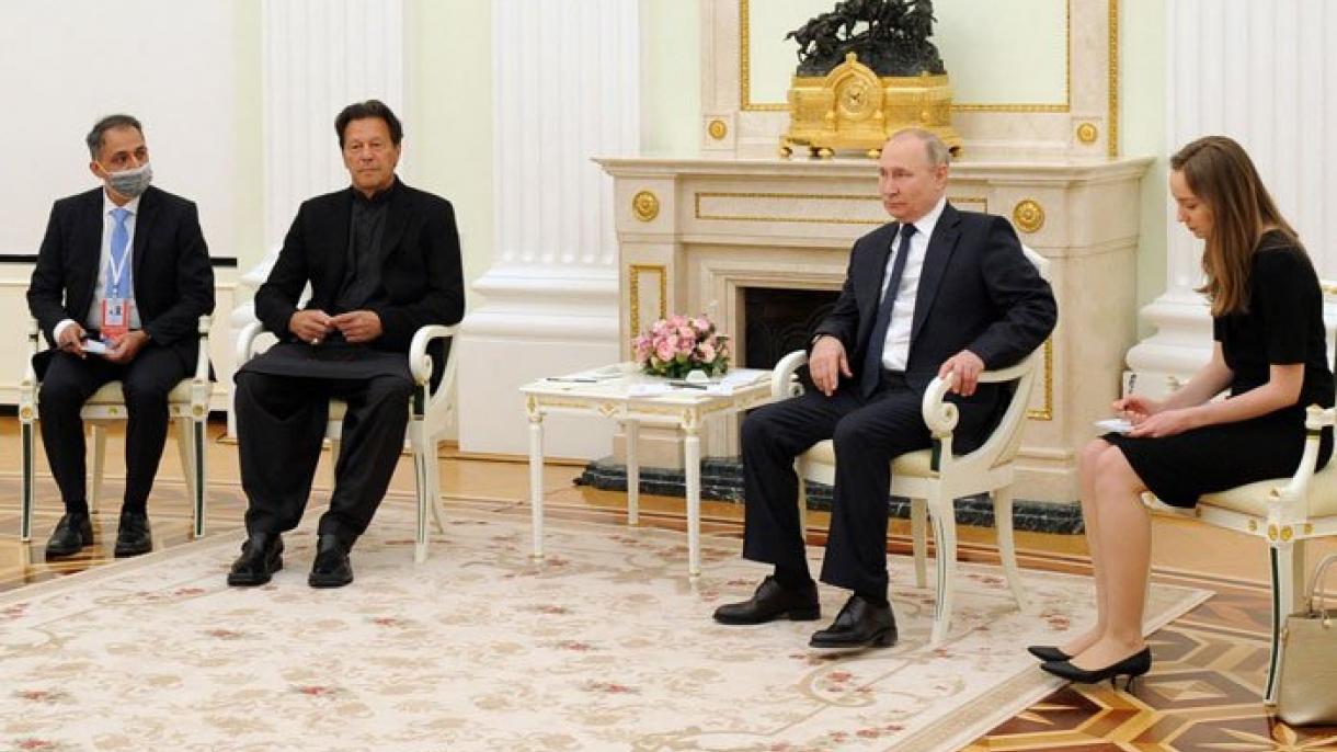 وزیراعظم عمران خان کی روس کے صدر ولادِ میر پوتین  سے طویل ملاقات