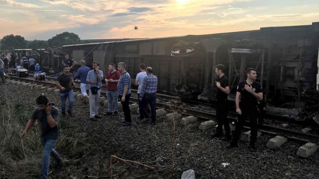کشته شدن 24 نفر در حادثه خروج قطار از ریل در استان تکیرداغ در ترکیه