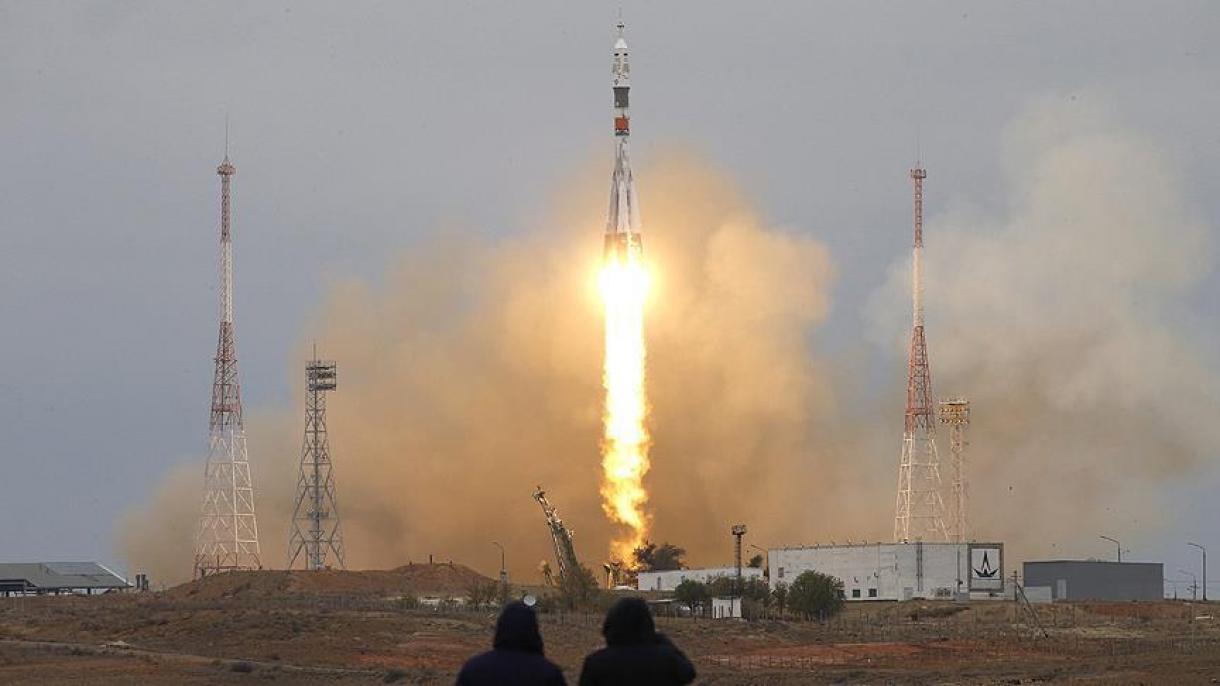Təxirə salınan "Soyuz 2-1a” raketi, nəhayət, fəzaya göndərildi